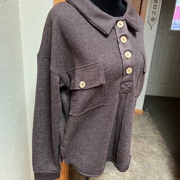 NEW IN women’s size S quarter button knit top, long sleeve, brown - Picture 3 of 5